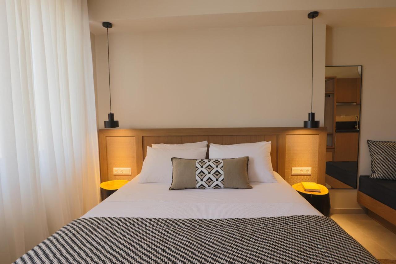 Elivia Boutique Suites Almiropotamos Bagian luar foto