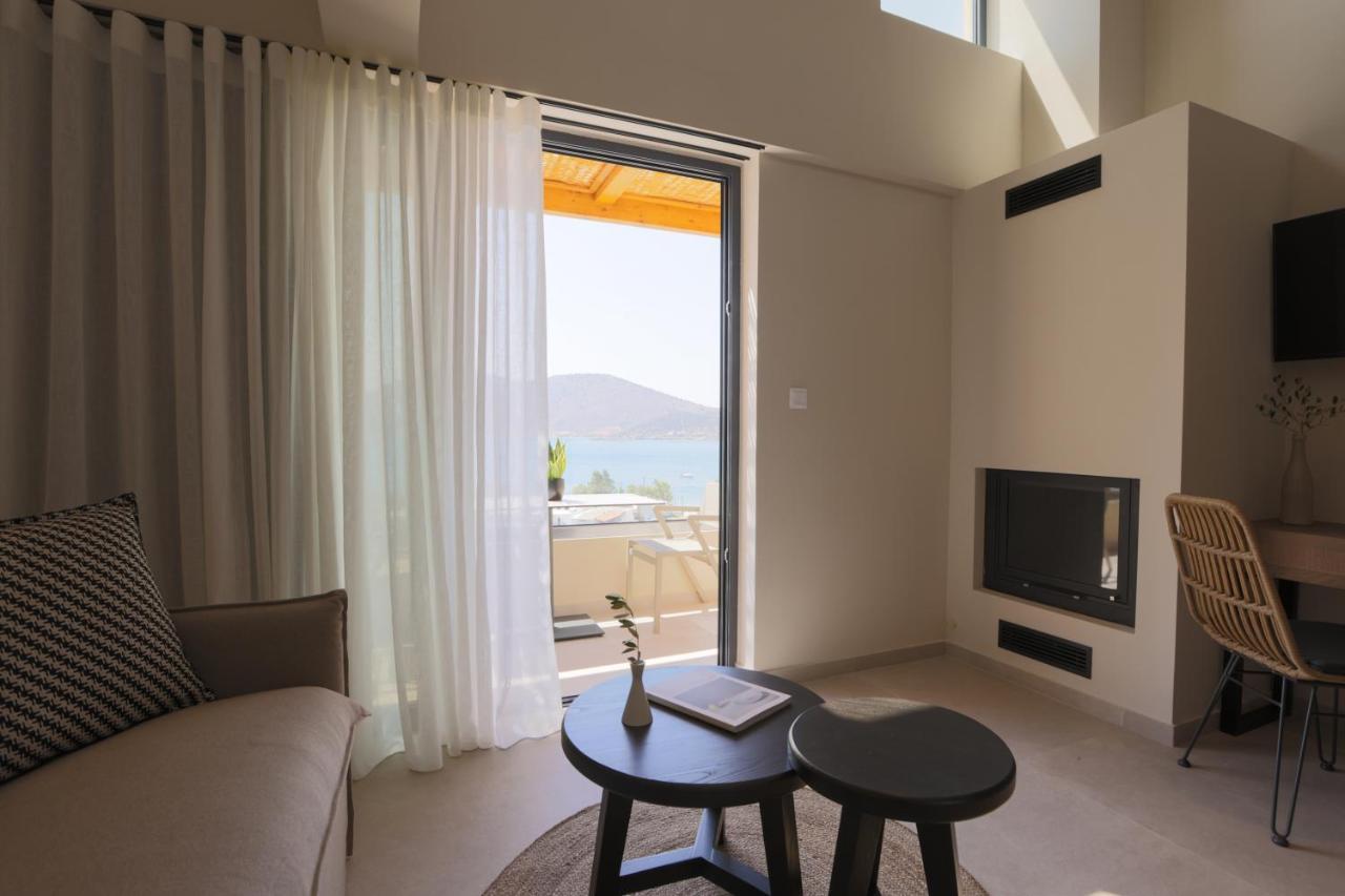 Elivia Boutique Suites Almiropotamos Bagian luar foto