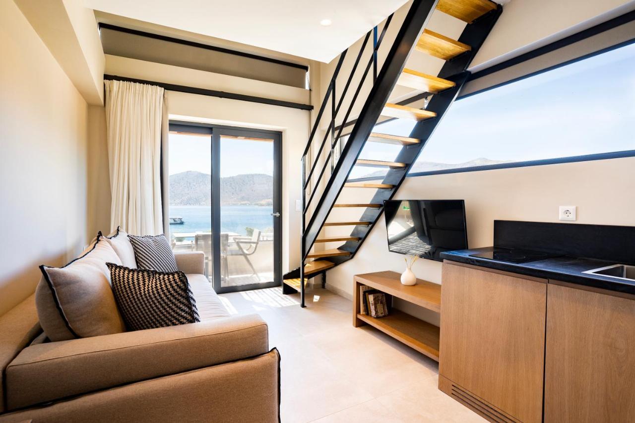 Elivia Boutique Suites Almiropotamos Bagian luar foto