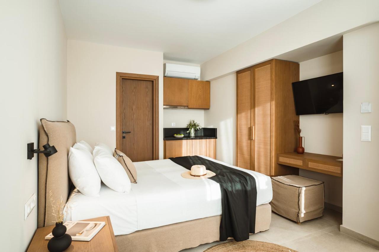 Elivia Boutique Suites Almiropotamos Bagian luar foto