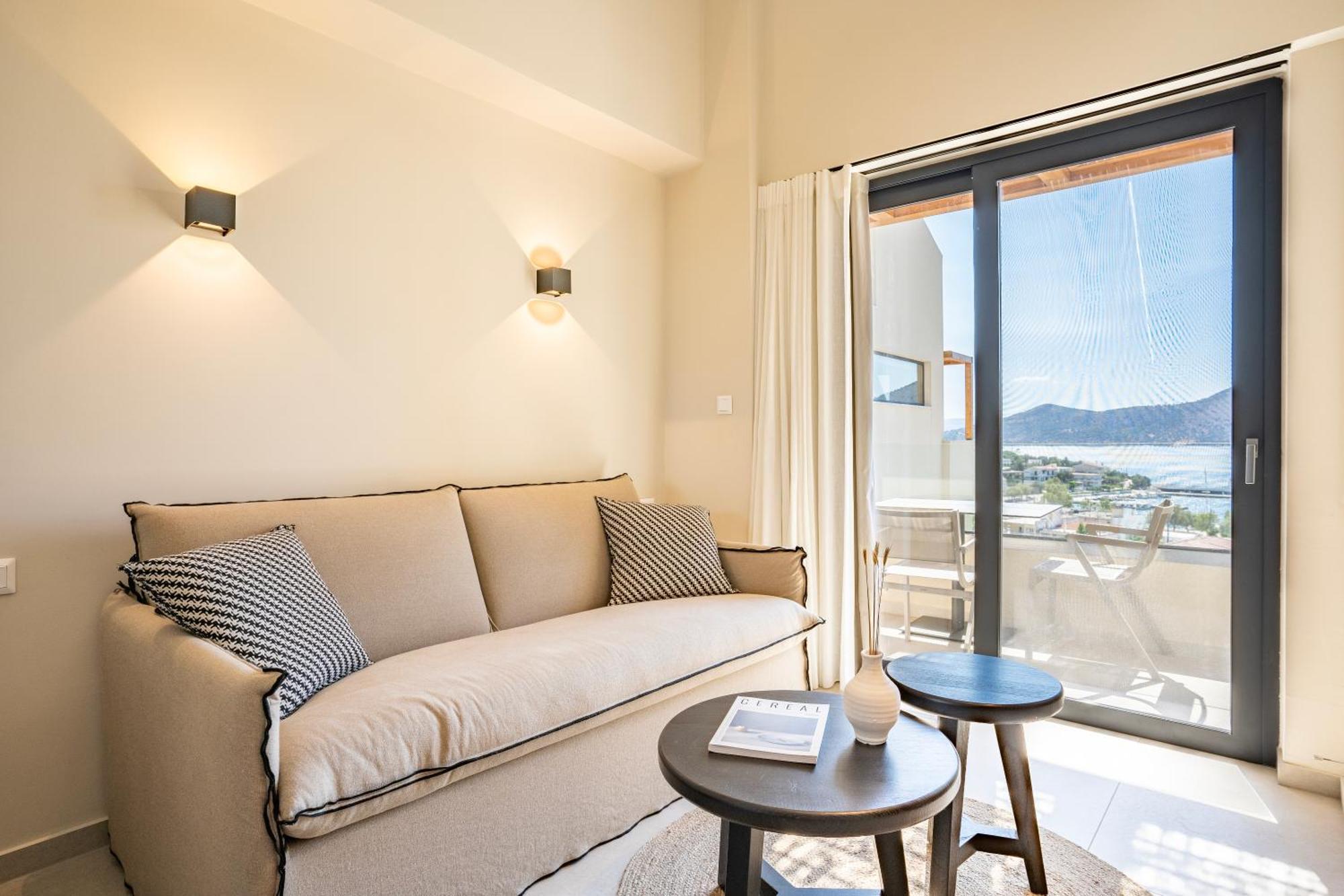 Elivia Boutique Suites Almiropotamos Bagian luar foto